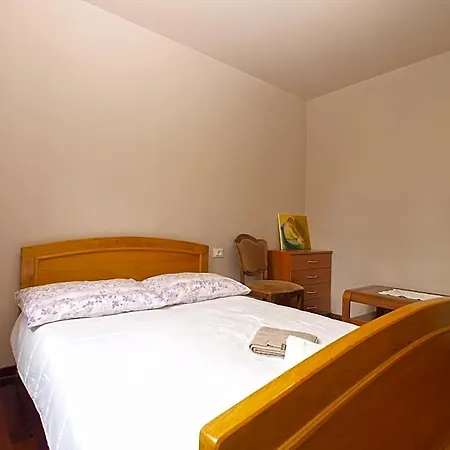Apartment 1695